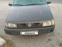 Volkswagen Passat 1993 годаfor1 150 000 тг. в Тараз