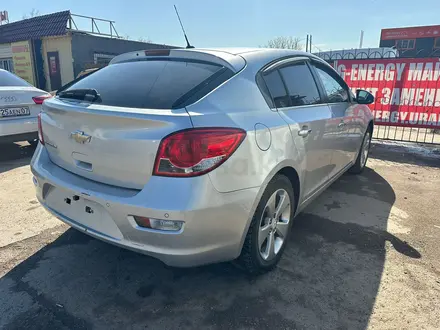 Chevrolet Cruze 2012 года за 4 300 000 тг. в Уральск – фото 3