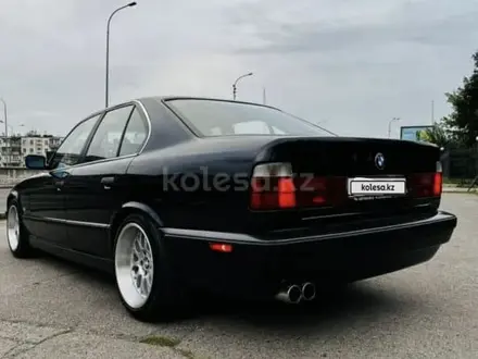 BMW 525 1995 года за 3 500 000 тг. в Алматы – фото 3