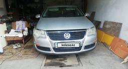 Volkswagen Passat 2006 годаүшін4 000 000 тг. в Павлодар – фото 2