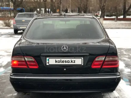 Mercedes-Benz E 320 2000 года за 3 300 000 тг. в Астана – фото 5