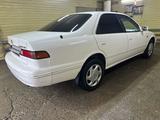 Toyota Camry 1998 года за 4 500 000 тг. в Семей – фото 3