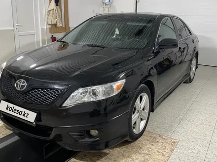 Toyota Camry 2011 года за 7 200 000 тг. в Атырау – фото 14