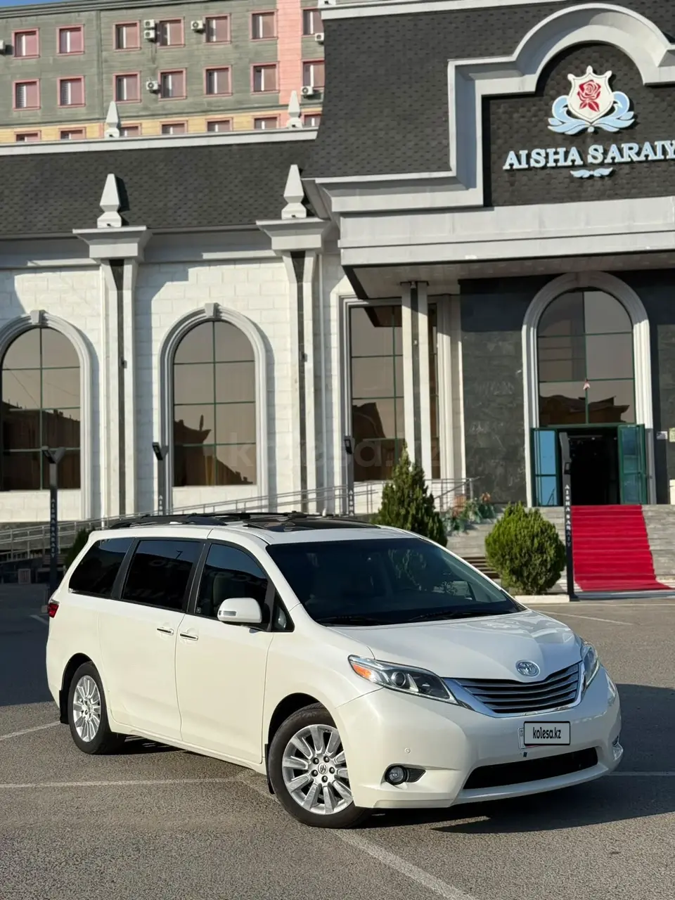 Toyota Sienna, 2015