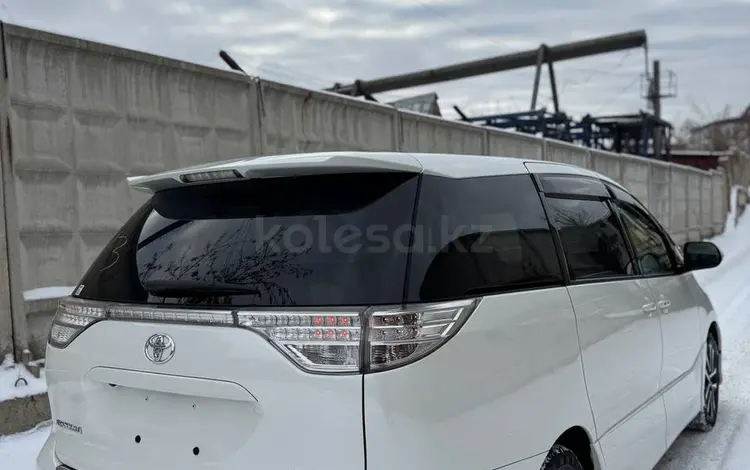 Toyota Estima 2013 годаүшін5 250 000 тг. в Семей