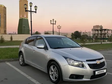 Chevrolet Cruze 2013 года за 4 500 000 тг. в Семей – фото 3