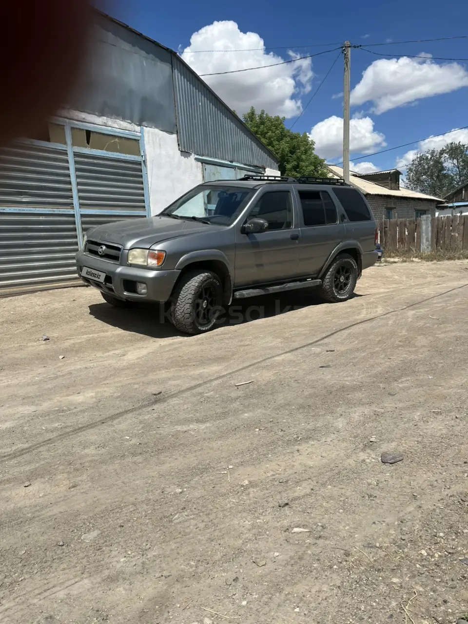 Nissan Pathfinder, 2003