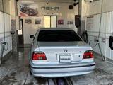 BMW 528 1997 года за 3 800 000 тг. в Жезказган – фото 4