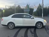 Volkswagen Jetta 2007 года за 3 600 000 тг. в Астана – фото 4