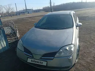 Nissan Primera, 2001