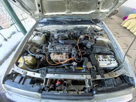Mazda 626 1992 года за 650 000 тг. в Алматы – фото 2
