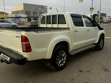 Toyota Hilux 2013 года за 8 200 000 тг. в Уральск – фото 4