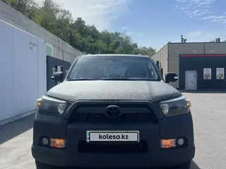 Toyota 4Runner, 2012