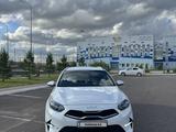 Kia Cee'd 2022 года за 9 700 000 тг. в Караганда – фото 2