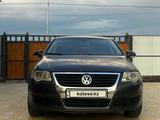 Volkswagen Passat 2006 годаүшін3 000 000 тг. в Атырау