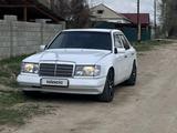 Mercedes-Benz E 220 1993 года за 1 700 000 тг. в Алматы