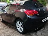 Opel Astra 2011 годаfor3 500 000 тг. в Алматы – фото 3