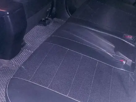 Toyota RAV4 2015 года за 9 200 000 тг. в Уральск – фото 10