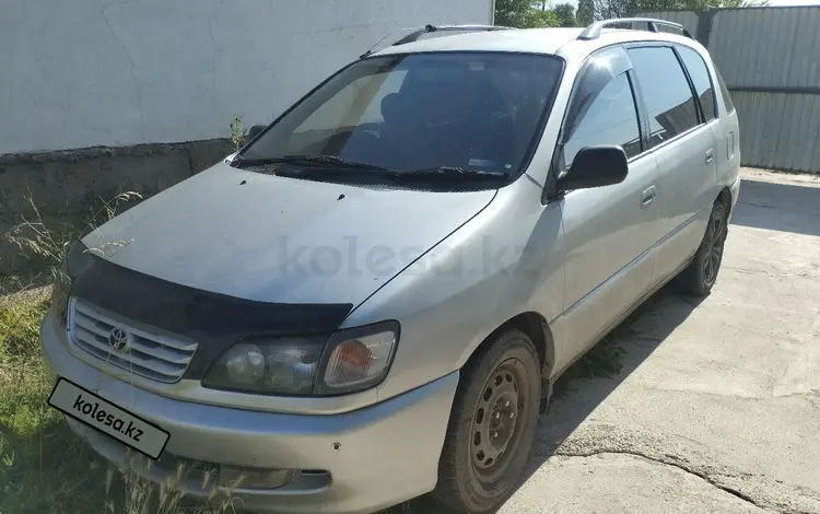 Toyota Ipsum 1997 годаүшін2 700 000 тг. в Мерке