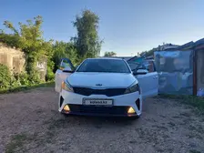 Kia Rio, 2021