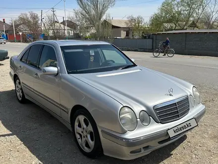 Mercedes-Benz E 240 2000 года за 4 300 000 тг. в Кызылорда