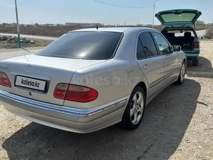 Mercedes-Benz E 240 2000 года за 4 300 000 тг. в Кызылорда – фото 4