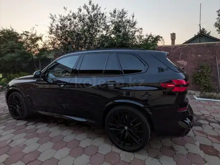 BMW X5 2024 года за 56 000 000 тг. в Караганда – фото 11