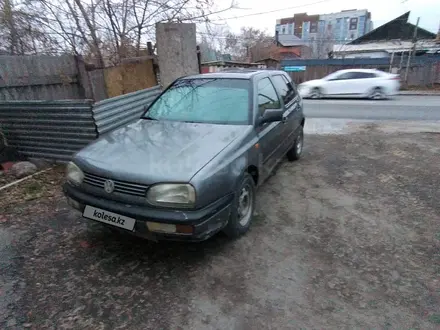 Volkswagen Golf 1993 года за 945 043 тг. в Астана – фото 2