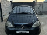 Mercedes-Benz A 160 1998 годаfor2 300 000 тг. в Алматы