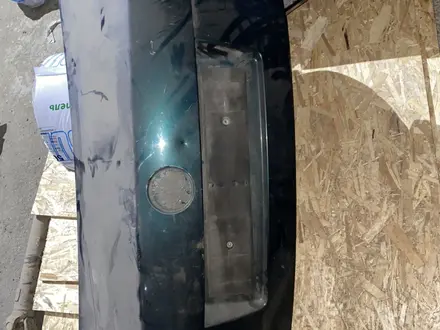 Крышка багажника за 25 000 тг. в Алматы – фото 3