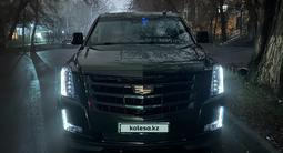 Cadillac Escalade 2019 года за 36 000 000 тг. в Алматы – фото 2