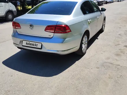 Volkswagen Passat 2014 года за 5 500 000 тг. в Алматы – фото 2