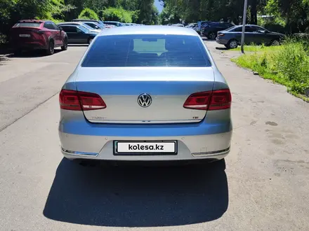 Volkswagen Passat 2014 года за 5 500 000 тг. в Алматы – фото 3