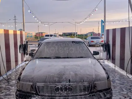 Audi A8 1996 года за 2 300 000 тг. в Шиели – фото 2