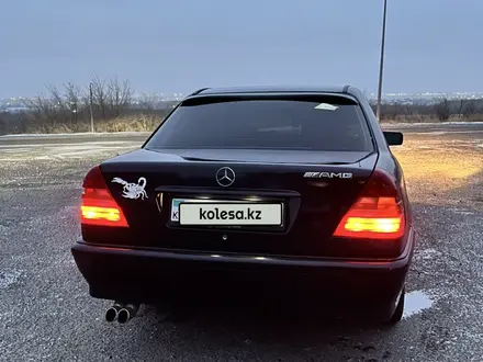 Mercedes-Benz C 230 1996 года за 2 200 000 тг. в Караганда – фото 4