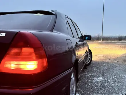 Mercedes-Benz C 230 1996 года за 2 200 000 тг. в Караганда – фото 5