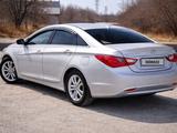Hyundai Sonata 2011 года за 5 000 000 тг. в Талдыкорган – фото 2