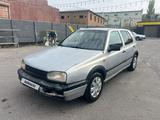 Volkswagen Golf 1993 годаүшін900 000 тг. в Тараз