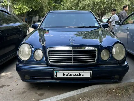 Mercedes-Benz E 280 1998 года за 3 300 000 тг. в Алматы – фото 2