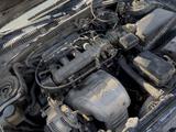 Toyota Carina E 1997 года за 600 000 тг. в Усть-Каменогорск – фото 4
