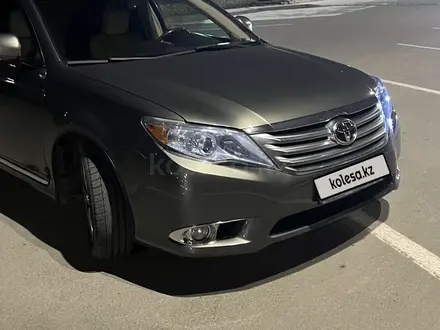 Toyota Avalon 2011 года за 8 500 000 тг. в Атырау – фото 10