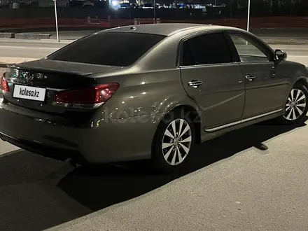 Toyota Avalon 2011 года за 8 500 000 тг. в Атырау – фото 12