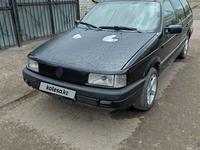 Volkswagen Passat 1990 года за 1 600 000 тг. в Астана