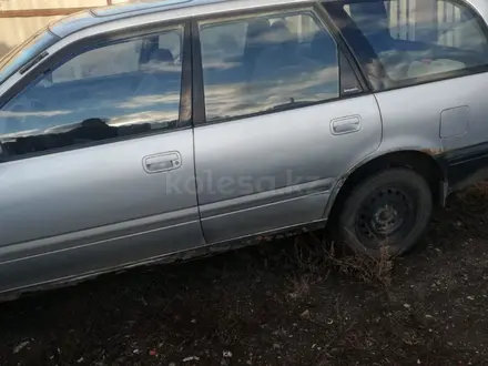 Nissan Primera 1992 года за 500 000 тг. в Актобе – фото 2