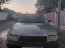 Audi 100, 1992
