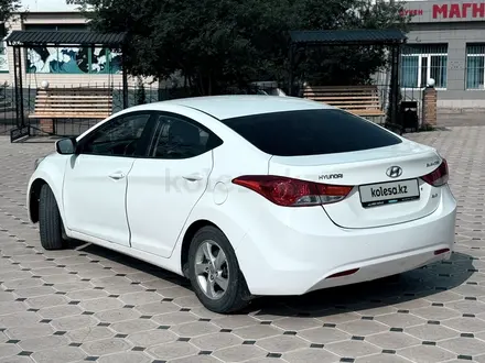 Hyundai Elantra 2012 года за 5 000 000 тг. в Караганда – фото 7