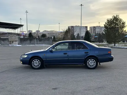 Toyota Camry 1998 года за 2 400 000 тг. в Талдыкорган – фото 4