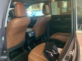 Toyota Highlander 2017 годаүшін19 000 000 тг. в Семей – фото 3