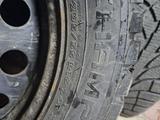 Шины с дисками от тойота 205.55.16 за 80 000 тг. в Алматы – фото 3