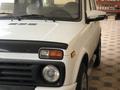 ВАЗ (Lada) Lada 2121 2012 годаүшін2 300 000 тг. в Шымкент